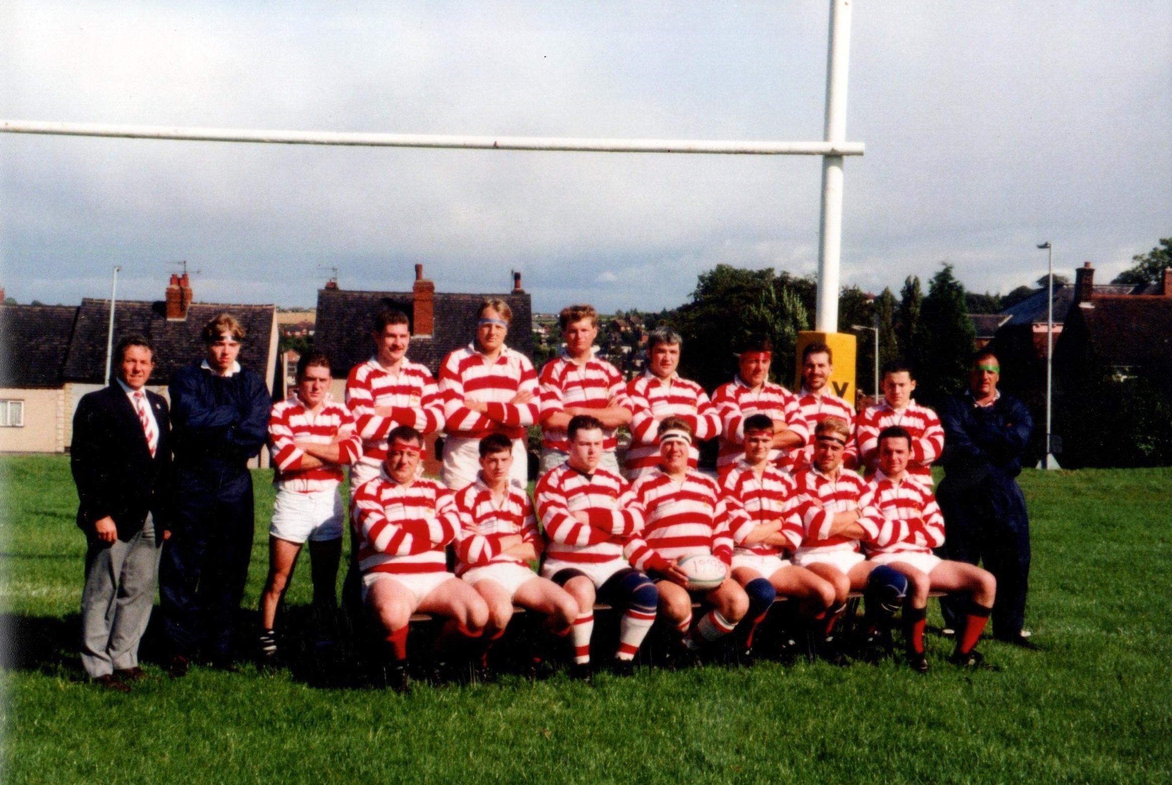 Toby (5th from the left on the back row) when he palyed for Chesterfield Panthers
